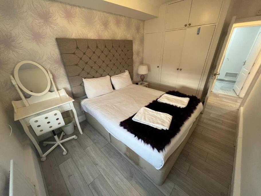 Modern, Family-Friendly Apartment By Hyde Park & Museums Londres Extérieur photo